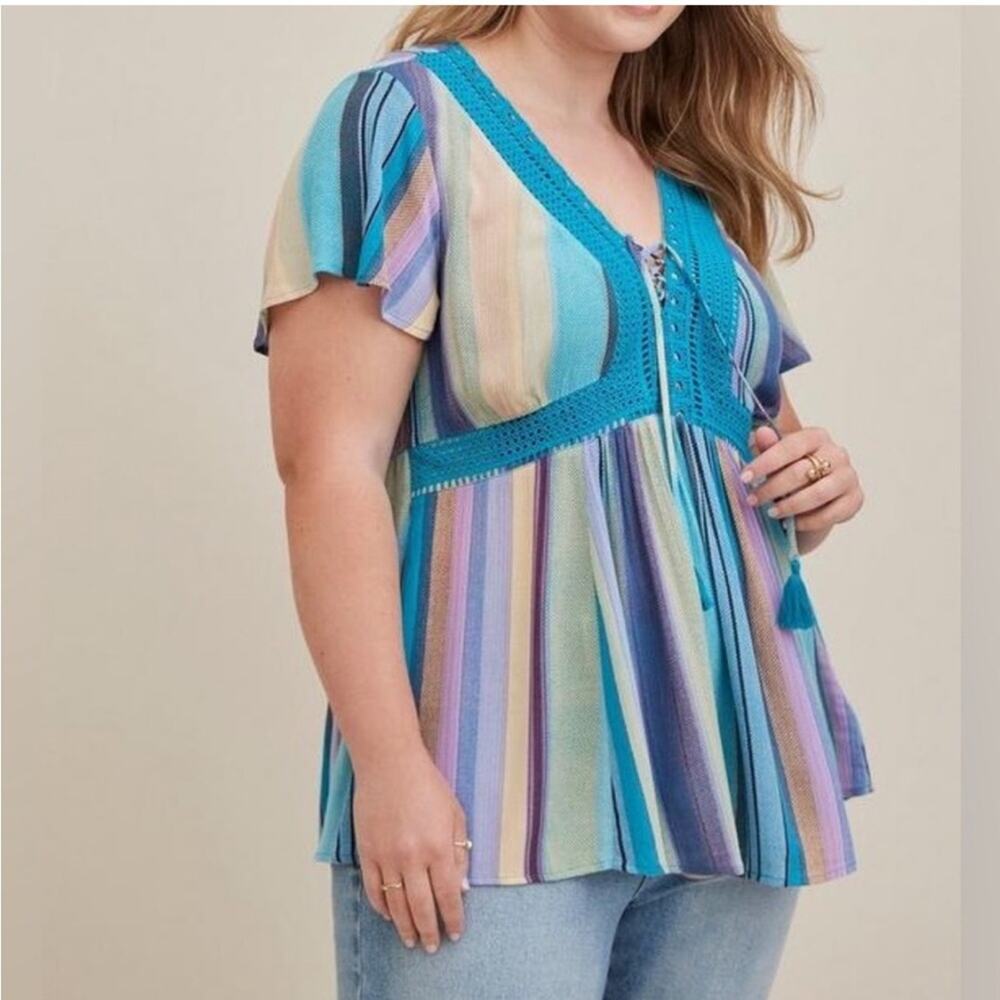 Torrid blue purple cream striped crinkle gauze crochet trim babydoll top size 1X